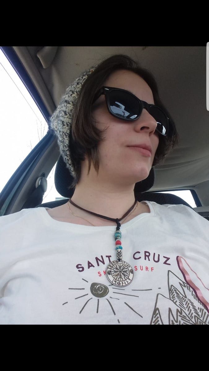 Molie - Site rencontre sexe à Valeyres-sous-Montagny Profil de Molie, 22 ans, Site rencontre sexe à Valeyres-sous-Montagny (Vaud)