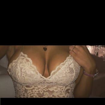 Leoda - Site rencontre sexe à Plan-les-Ouates Profil de Leoda, 25 ans, Site rencontre sexe à Plan-les-Ouates (Genève)